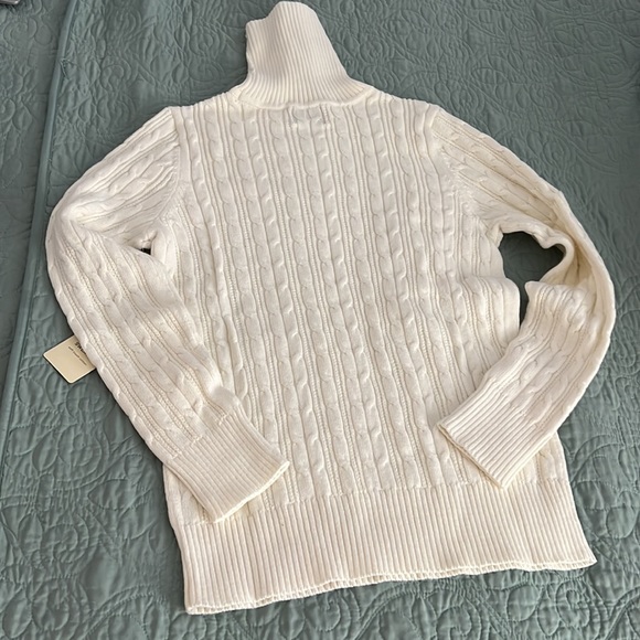 St John’s Bay Turtleneck Sweater M NWT - Picture 2 of 4